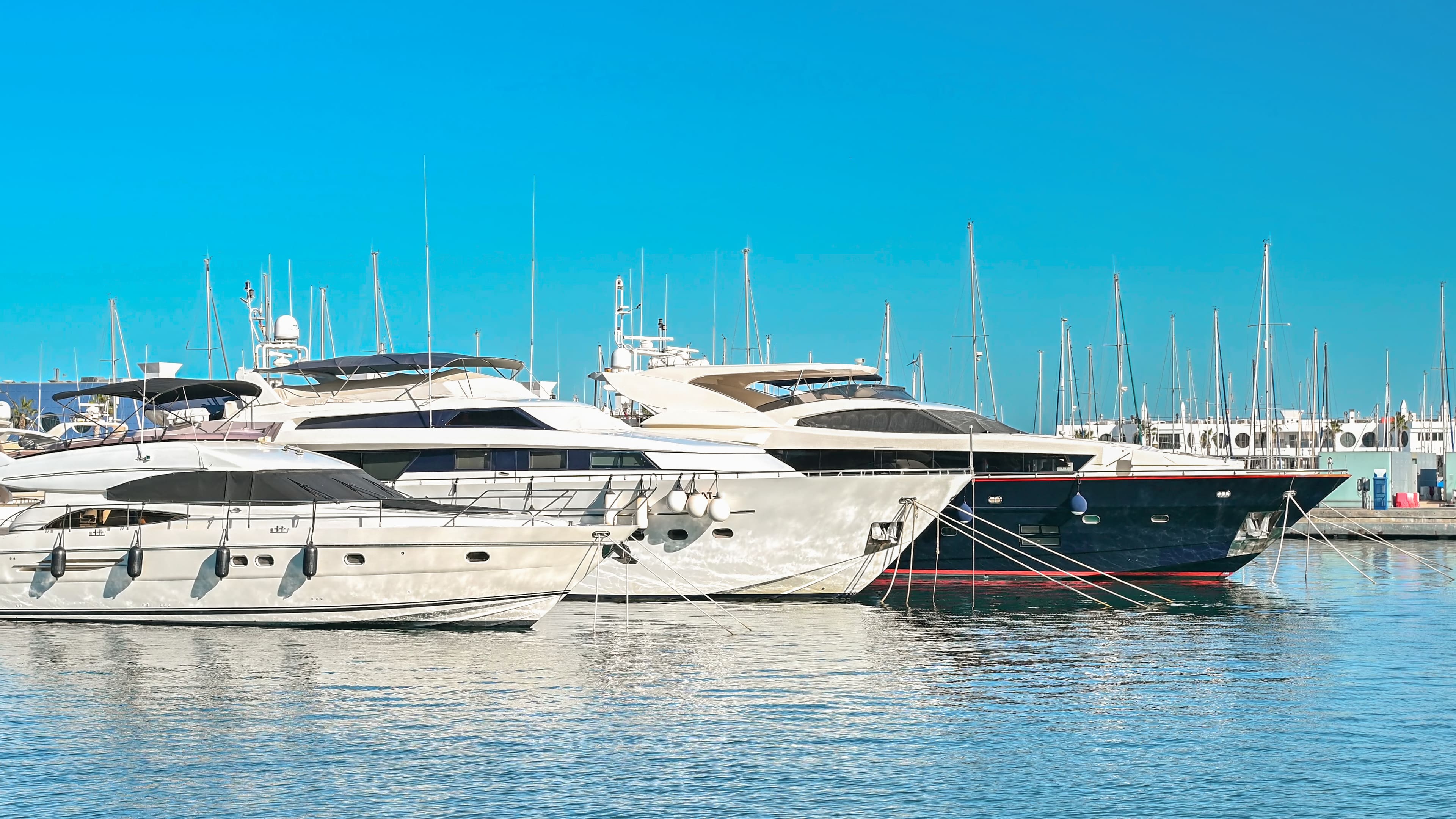 Boats on the water in Alicante